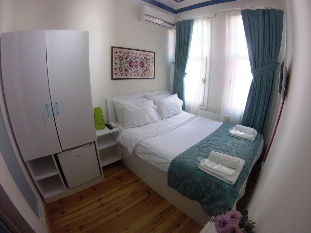 Lale Inn Ortakoey Istanbul Bagian luar foto